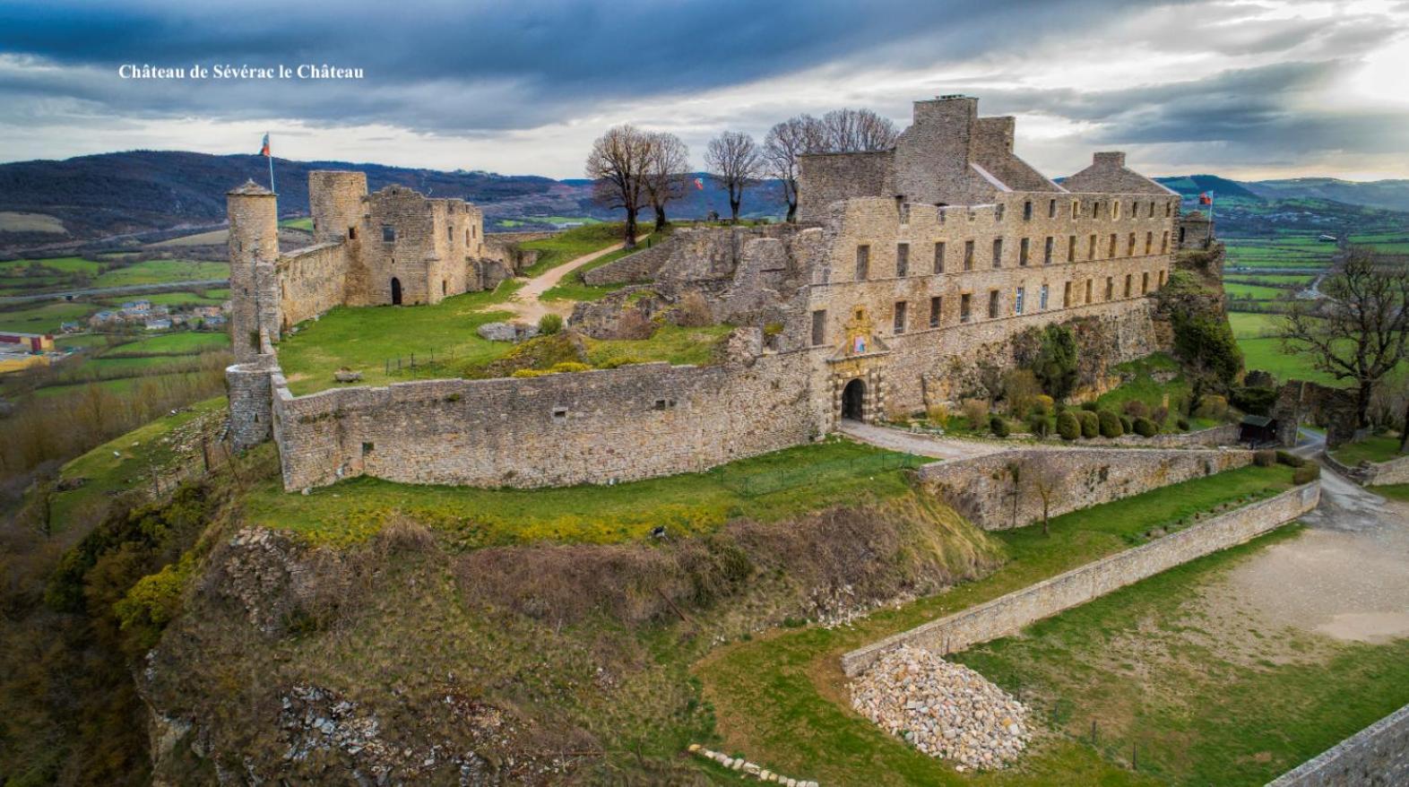 Le Valadin Valady Exterior foto